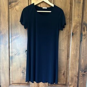 Elegant Navy Short Sleeve Dress with scallop trim
